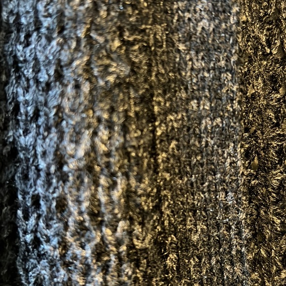 Ambience, apparel, women’s sweater, size small - Picture 3 of 5